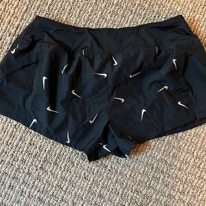 Black Nike running shorts - medium